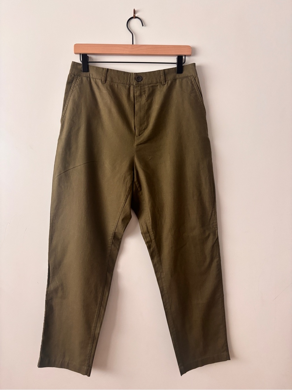 Uniqlo Olive Chino Tapered Pants
